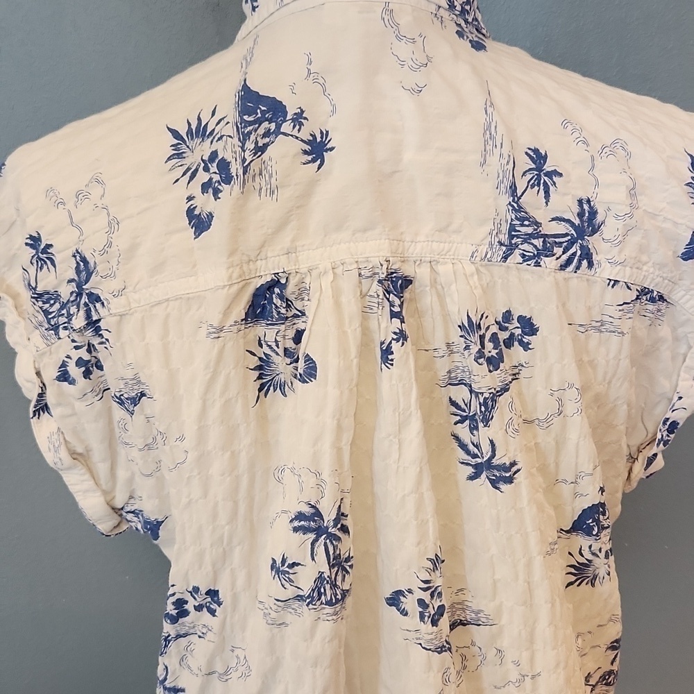 ANA nautical Hawaiian textured button-down scalloped hem blouse - Picture 6 of 8